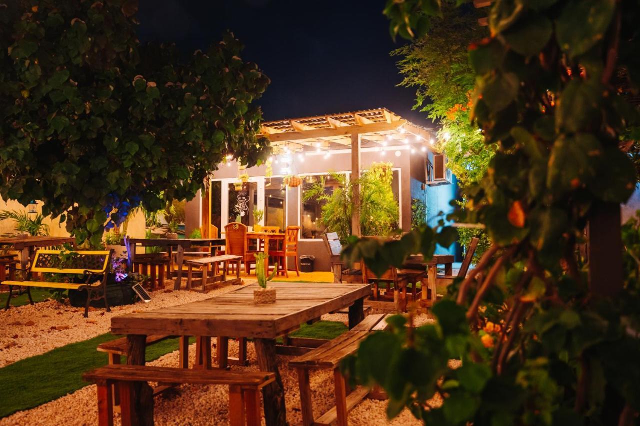 Hotel Rh Boutique Aruba Oranjestad Zewnętrze zdjęcie