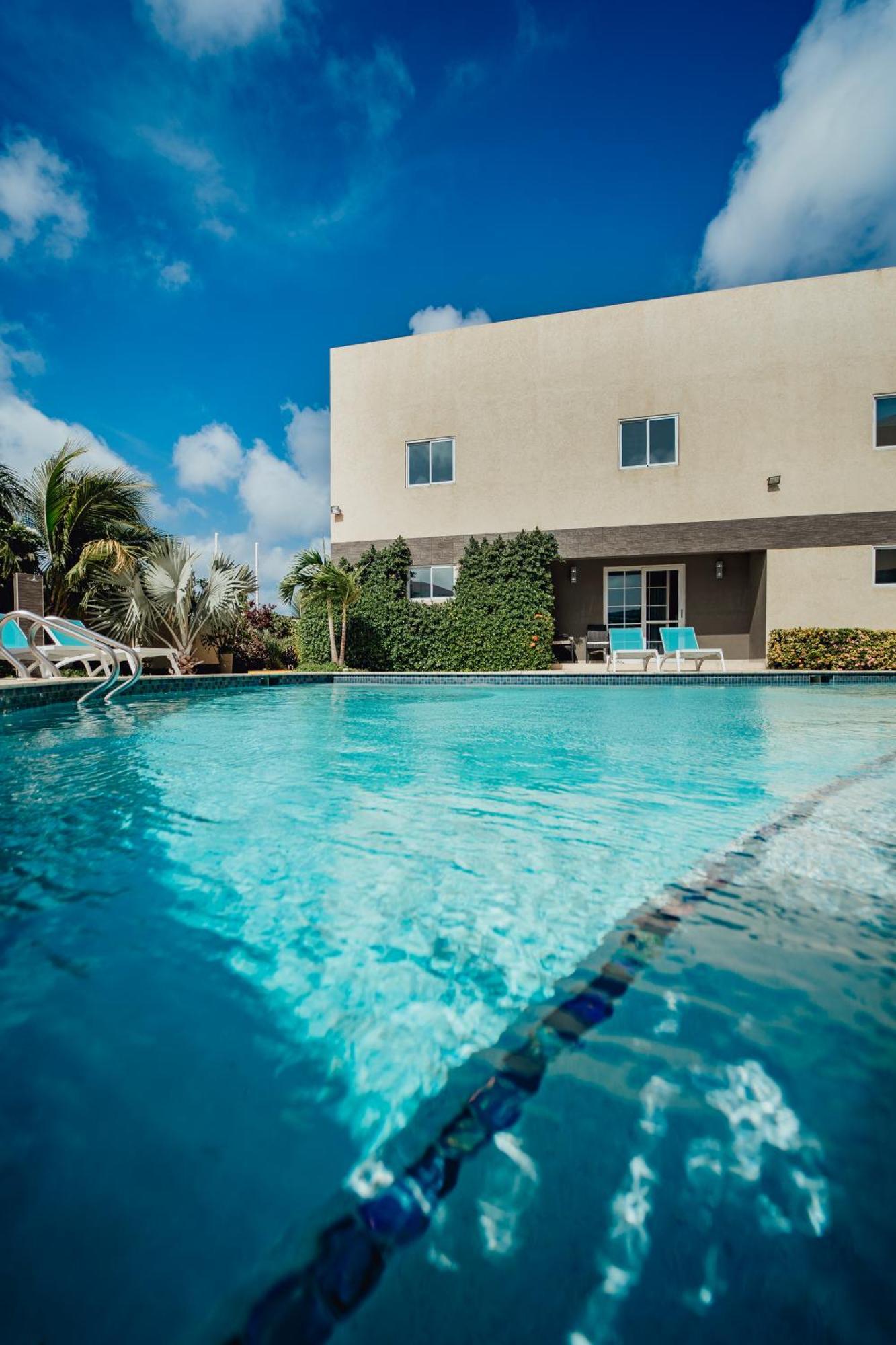 Hotel Rh Boutique Aruba Oranjestad Zewnętrze zdjęcie