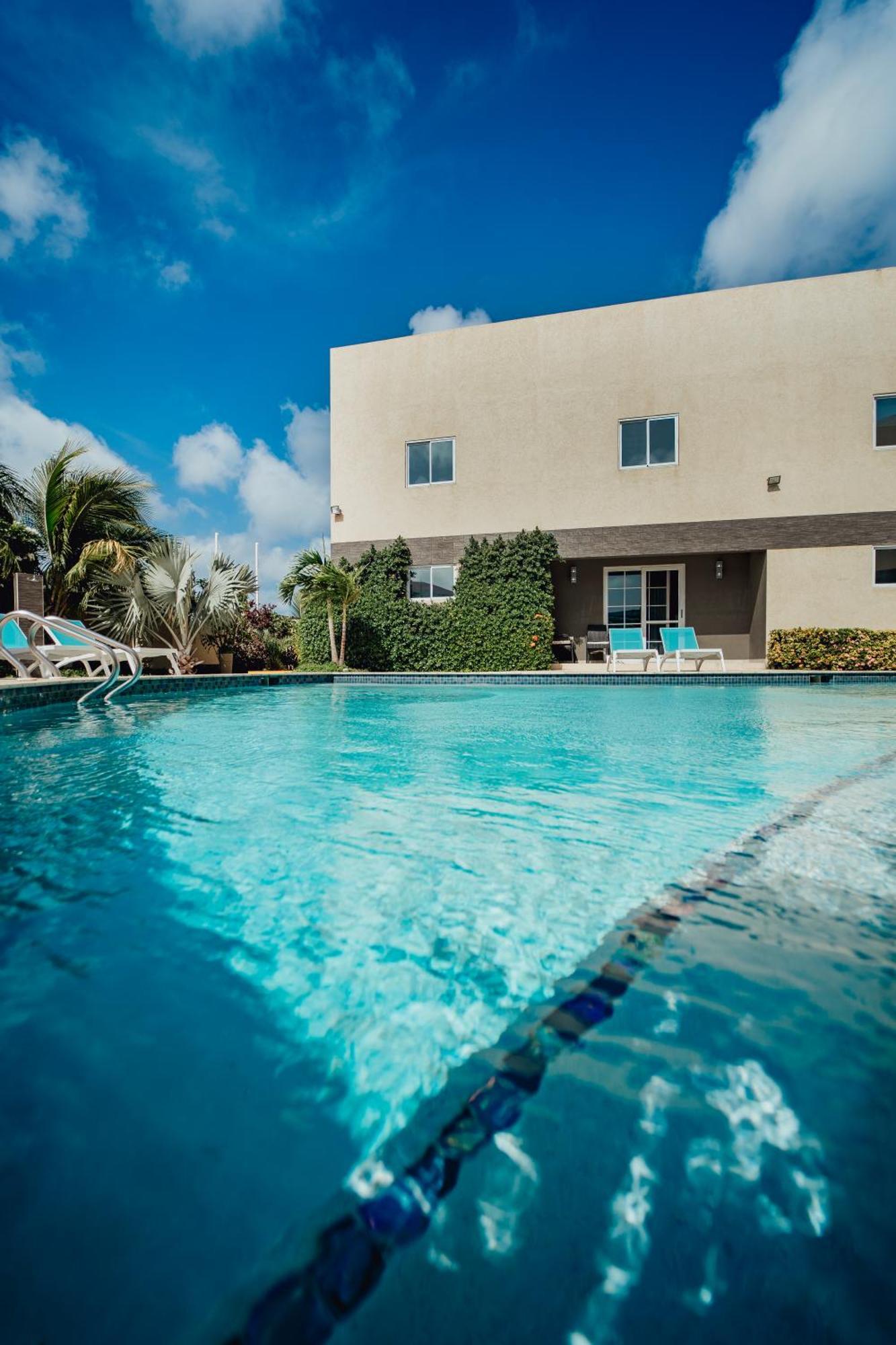 Rh Boutique Hotel Aruba Oranjestad Zewnętrze zdjęcie